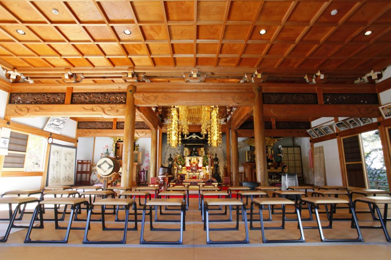 Minobu 宿坊 端場坊｜Temple Hotel Habanobo מראה חיצוני תמונה
