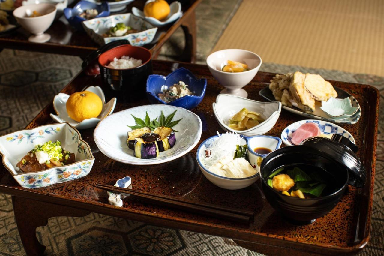 Minobu 宿坊 端場坊｜Temple Hotel Habanobo מראה חיצוני תמונה